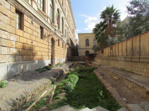 Scavi archeologici con strutture di epoca romana a Piazza Sett'Angeli